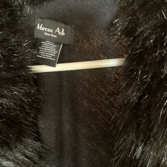 Marcus Alder shawl - Picture 4 of 7